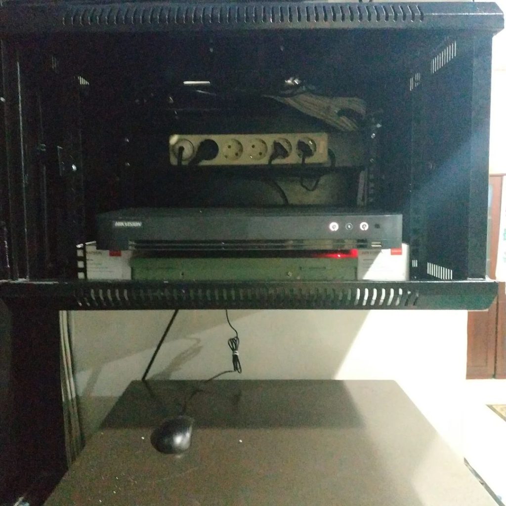 Instalasi CCTV, Lemari Server, & TV @ Cipinang Cempedak, Jatinegara, Jakarta Timur, DKI Jakarta