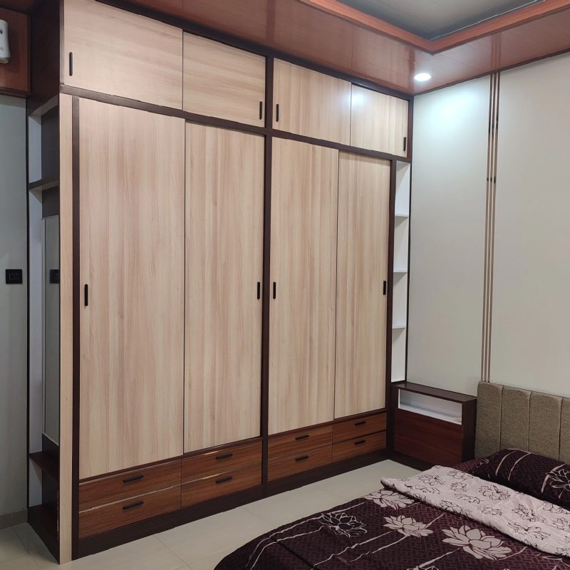 Pekerjaan Interior Custom Kamar Tidur @ Pegadungan, Kalideres, Jakarta Barat, DKI Jakarta - 6 - Lemari Pakaian Dengan Lampu LED